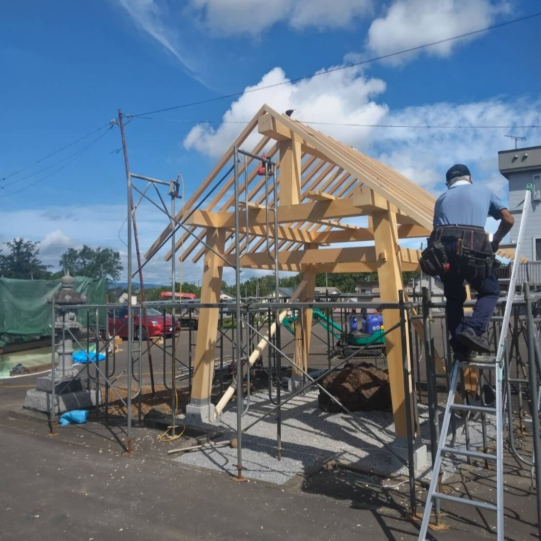 今回は、奈井江神社の手水舎建て替え工事の現場をご紹介します！